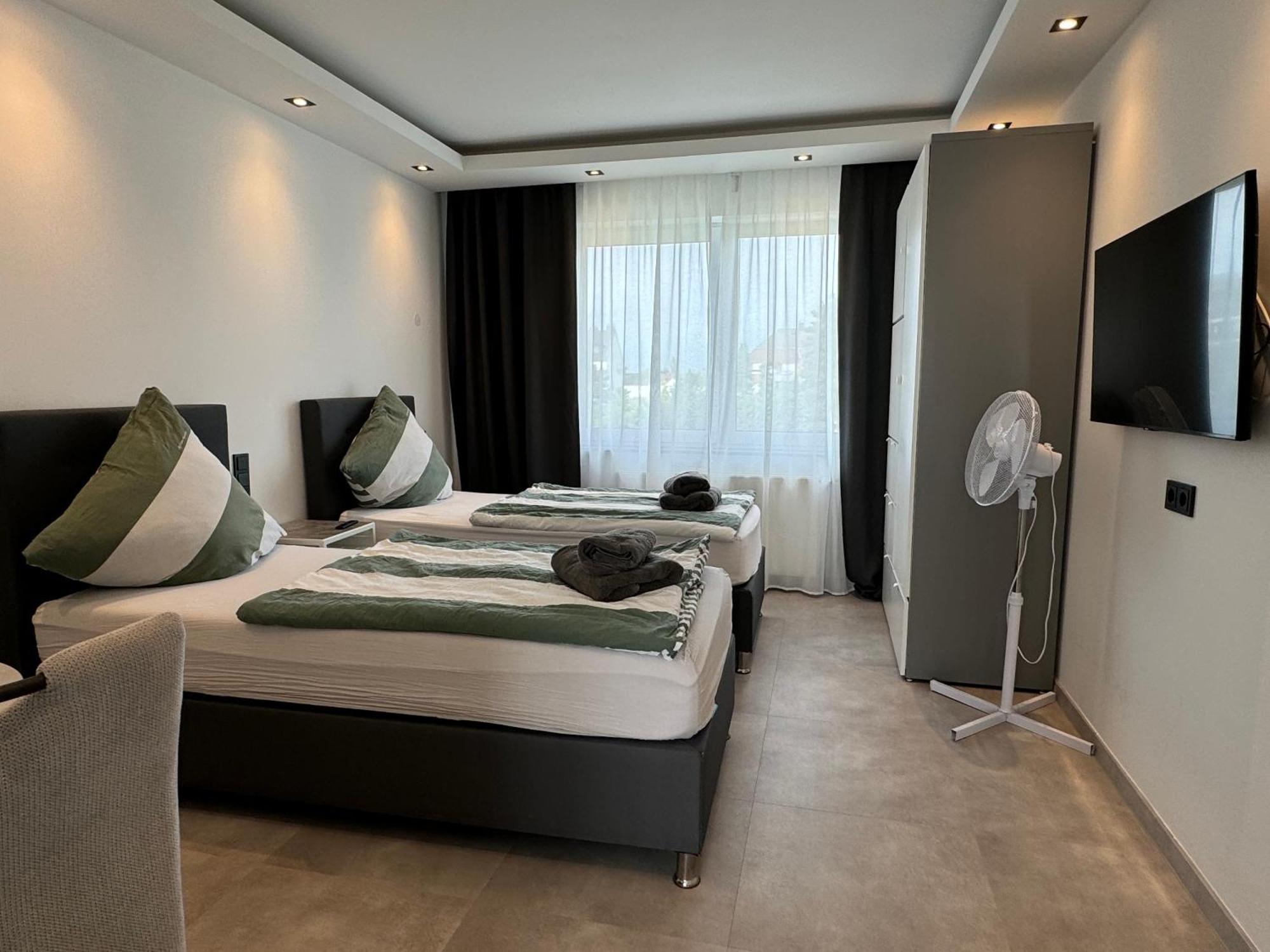 Aparts House - Balkon-Wifi-Kitchen Ессен Екстер'єр фото